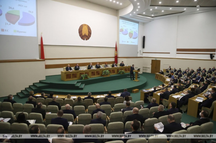 Член Совета Республики А.Кушнаренко принял участие в заседании Могилевского облисполкома