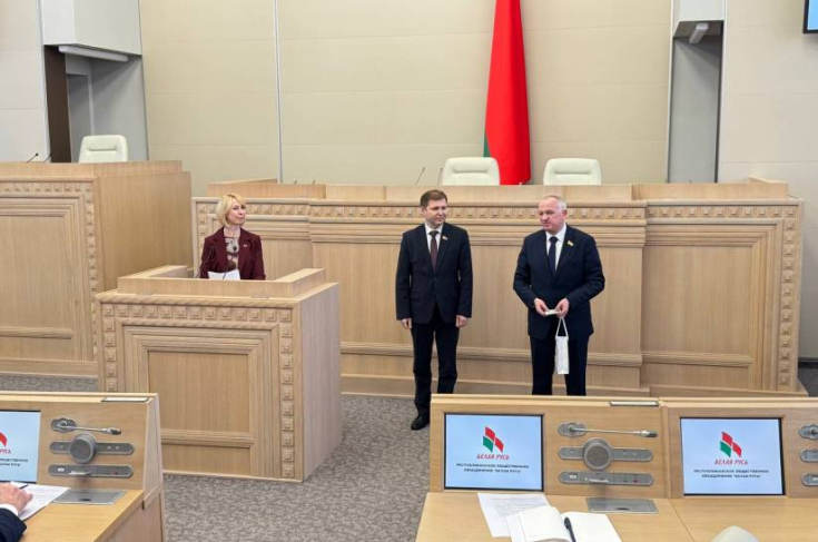 Член Президиума Совета Республики В.Татаринович вступил в ряды РОО «Белая Русь»