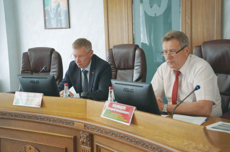 Член Совета Республики В.Полищук принял участие в заседании межвузовской приемной комиссии