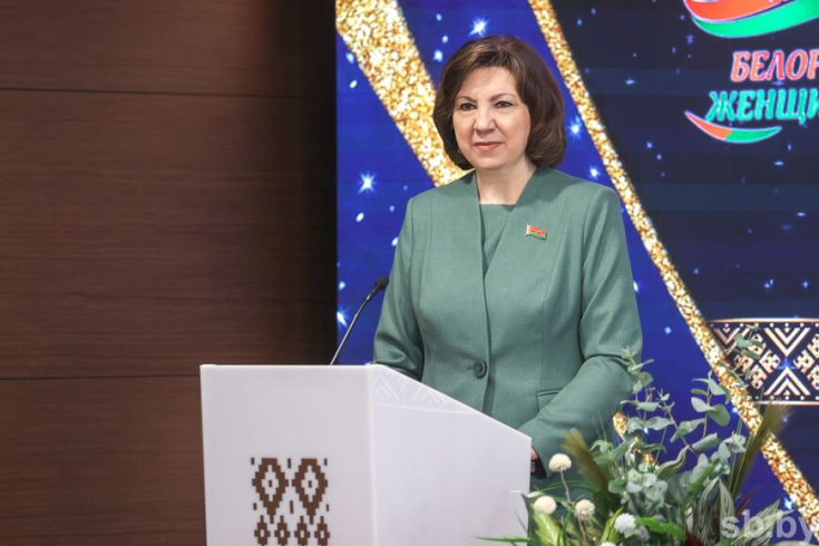 Благодаря вашей службе мы живем в спокойной стране. Кочанова на встрече с сотрудницами Департамента охраны МВД