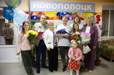 Елена Фурс поздравила семью, в которой в День Независимости родился ребенок