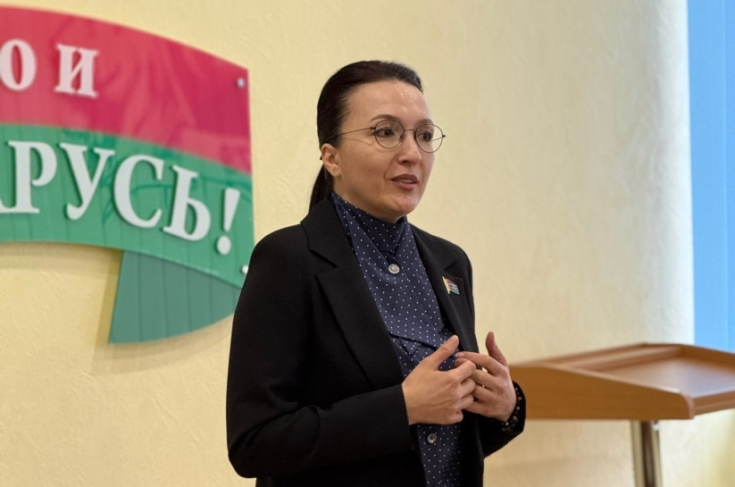 Член Совета Республики И.Петрусевич встретилась с трудовым коллективом ОАО «Бабушкина крынка»