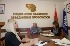 Член Совета Республики В.Лискович провел онлайн-совещание с председателями районных объединений профсоюзов
