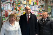 Член Совета Республики А.Кушнаренко принял участие в мониторинге цен на лекарственные препараты