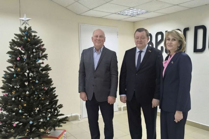 Член Президиума Совета Республики Алейник С.Ф. встретился с коллективом ООО «БЕЛОР-ДИЗАЙН»