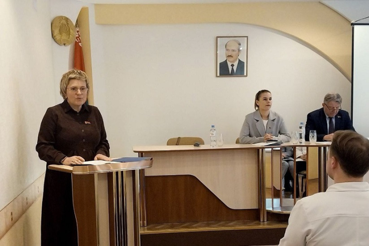 «Кибербезопасность — это личная ответственность каждого». Елена Фурс провела единый день информирования