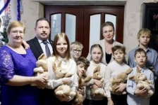 Член Совета Республики В.Ананич принял участие в акции «Наши дети»