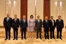 Первое заседание Комитета высокого уровня по сотрудничеству между законодательными органами Беларуси и Китая