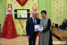 Член Совета Республики Ю.Деркач принял участие в мероприятии ко Дню матери