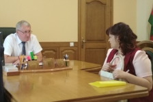 Член Совета Республики В.Маркевич провел личный прием граждан и «прямую телефонную линию»