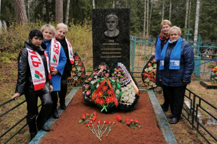 Член Совета Республики Т.Полушкина приняла участие в акции памяти