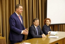 Член Совета Республики С.Анюховский провел встречу с трудовым коллективом