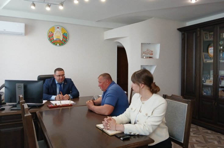 И.Сергеев: личный прием граждан является действенным инструментом обратной связи, позволяющим оперативно реагировать на нужды и запросы населения и принимать правильные решения