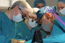 Член Совета Республики О.Руммо принял участие в операции по трансплантации в Армении  