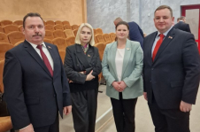 Члены Совета Республики С.Анюховский и В.Ананич приняли участие в заседании Могилевского облисполкома