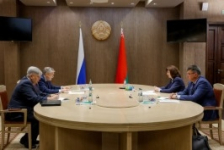 Председатель Совета Республики Н.Кочанова встретилась с Послом России в Беларуси Е.Лукьяновым