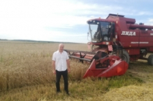 Член Совета Республики В.Байко посетил сельскохозяйственное органическое предприятие