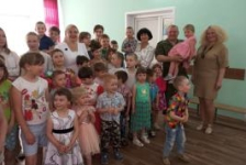 Член Совета Республики Е.Зябликова посетила детский приют