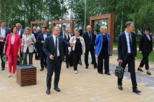 Член Совета Республики Э.Гаврилкович принял участие в XIII выездной сессии Лунинецкого районного Совета депутатов