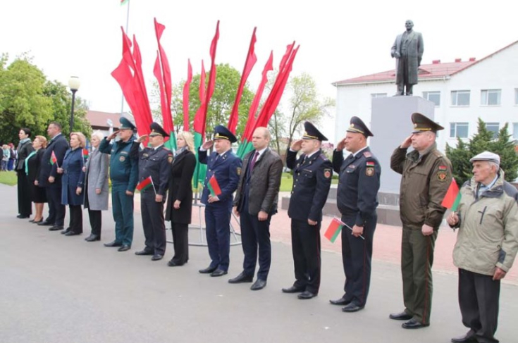 Член Совета Республики И.Сергеев принял участие в мероприятиях ко Дню государственных символов Беларуси