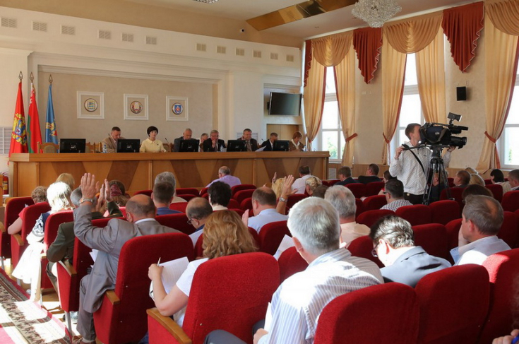 Член Совета Республики Сороко С.Г. приняла участие в работе сессии Молодечненского районного Совета депутатов