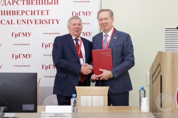 Член Совета Республики И.Жук принял участие в Республиканской научно-практической конференции «Актуальные и дискуссионные вопросы малоинвазивной хирургии»