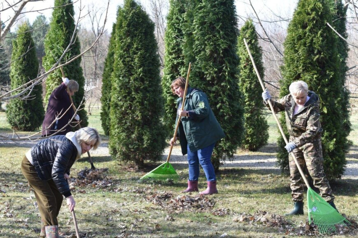 Член Совета Республики Наталья Маркович приняла участие в акции "Лес, Дабро, Парадак"