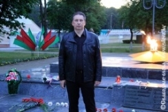 Член Совета Республики А.Шишкин принял участие в митинге-реквиеме