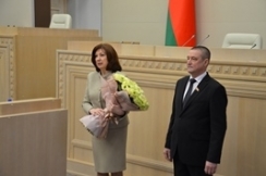 Заместитель Председателя Совета Республики Л.Заяц поздравил женщин