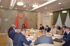 Председатель Совета Республики Н.Кочанова провела совещание