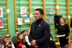 Член Совета Республики Д.Басков принял участие в праздничных мероприятиях Ивенецкого дома-интерната