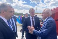 Заместитель Председателя Совета Республики А.Исаченко посетил специализированную выставку «БЕЛАГРО»