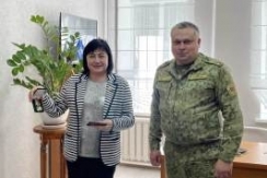 Член Совета Республики А.Смоляк награждена нагрудным знаком отличия органов пограничной службы