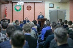 Член Совета Республики А.Ляхов встретился с коллективом НГДУ «Речицанефть»