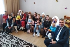 Член Совета Республики Т.Шатликова приняла участие в республиканскй акции «Наши дети»