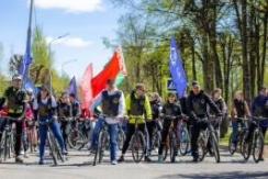 Член Совета Республики О.Романов принял участие в общеуниверситетском велопробеге