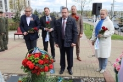 Член Совета Республики В.Ананич принял участие в акции «Беларусь помнит. Помним каждого»