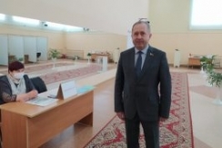 Член Совета Республики Ю.Наркевич принял участие в открытии участка для голосования