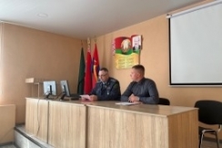 Член Совета Республики Ф.Яшков провел личный прием граждан и единый день информирования
