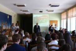 Член Совета Республики Д.Демидов принял участие во Всебелорусской акции «Мы — граждане Беларуси!»
