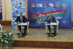 Члены Совета Республики С.Сивец и А.Неверов приняли участие в диалоговой площадке