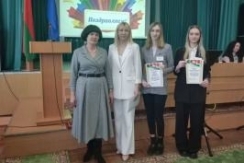 Член Совета Республики Е.Зябликова встретилась с учащимися Борисовского государственного колледжа.