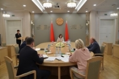 Под руководством Председателя Совета Республики Н.Кочановой состоялось расширенное заседание Президиума Совета Республики