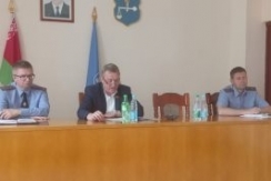 Член Совета Республики В.Полищук выступил перед сотрудниками Шкловского отдела внутренних дел