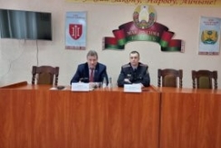 Член Совета Республики В.Полищук выступил перед сотрудниками Хотимского отдела внутренних дел
