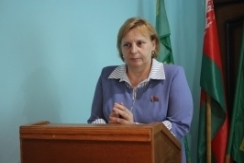 Член Совета Республики Е.Серафинович встретилась с трудовым коллективом