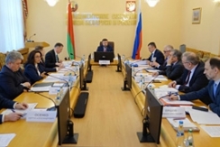 Член Президиума Совета Республики С.Сивец принял участие в заседании Комиссии ПС по законодательству и Регламенту