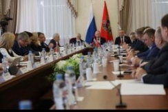Член Совета Республики А.Кушнаренко встретился с руководством Брянской области