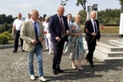 Члены Совета Республики Ю.Деркач и В.Матвеев приняли участие в торжественном мероприятии