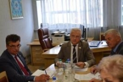 Член Президиума Совета Республики С.Рачков провел очередное заседание Постоянной комиссии по международным делам и национальной безопасности